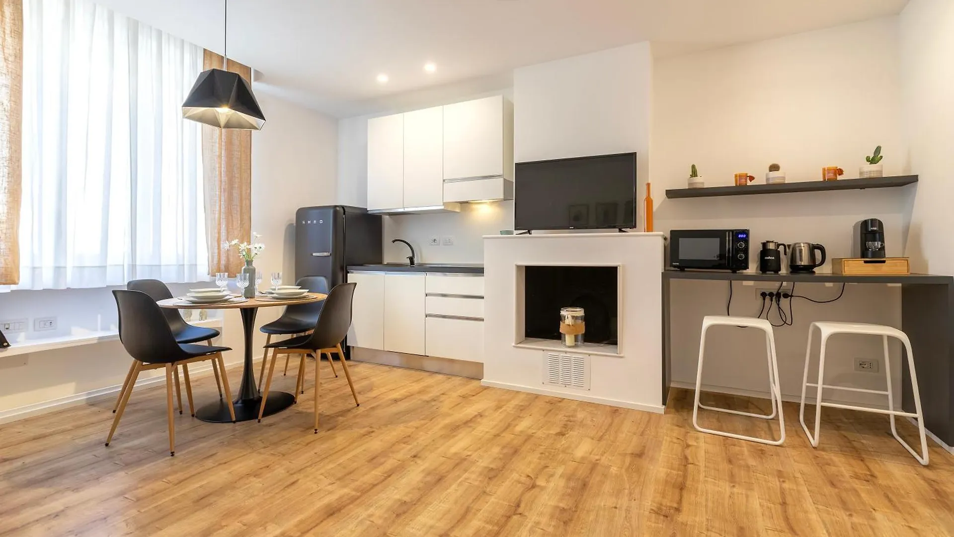Marea - Apartment In The Center Of Alghero Iun R0875 0*,  Italy